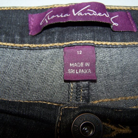 WOMEN'S GLORIA VANDERBILT BLACK BOOT CUT JEANS - Picture 6 of 8